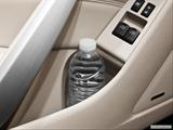  Cup holder prop (tertiary) photo